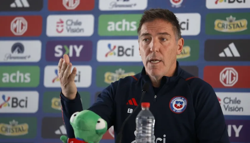 El argentino Eduardo Berizzo, entrenador de la selección chilena. 