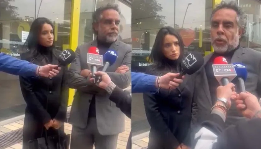 Armando Benedetti dando declaraciones a la prensa.