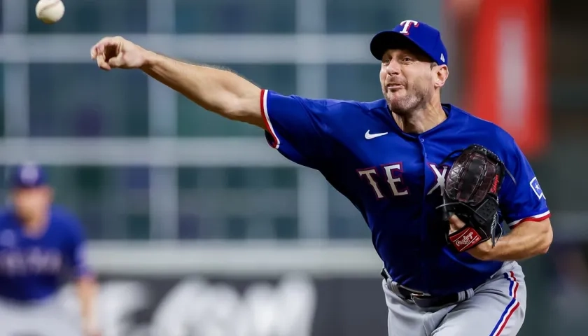 Max Scherzer abrirá el tercer juego de la Serie Mundial por los Rangers.