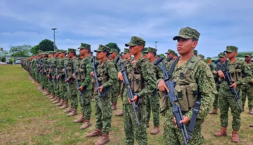 La medida cobija a la Fuerza Aeroespacial, al Ejército Nacional y la Armada Nacional. 