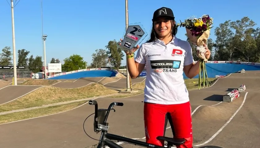 Sharid Fayad, doble medallista de plata en la Copa Mundo de BMX.