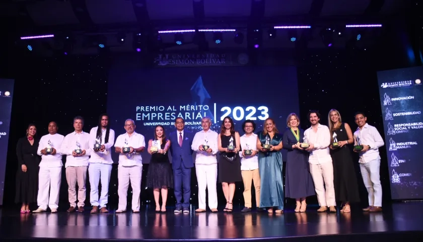 Los ganadores del Premio al Mérito Empresarial.