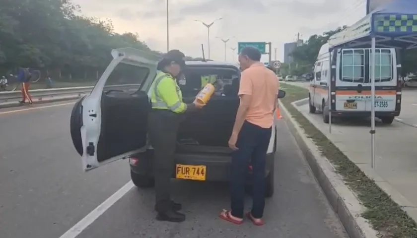 Controles en las vías de la Policía Metropolitana de Barranquilla. 