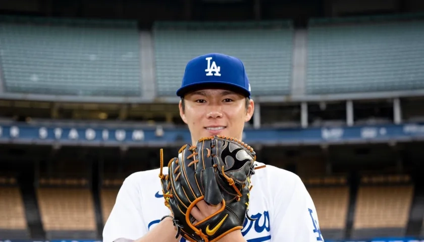 Yoshinobu Yamamoto, nuevo lanzador de los Dodgers. 