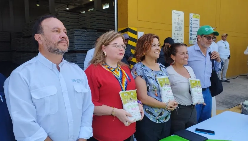 Acto de presentación de la Bienestarina Más Nuestra.