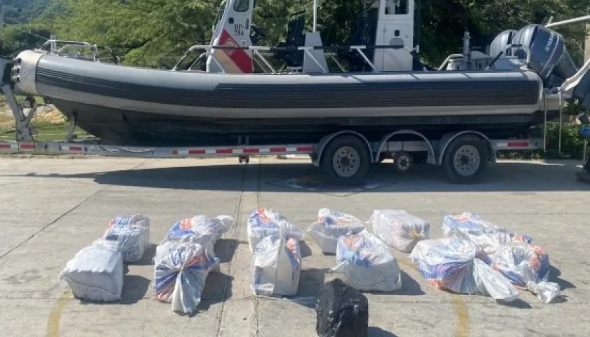 Incautan clorhidrato de cocaína en la el Caribe.