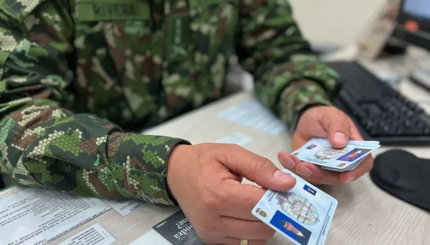 Entrega de libretas militares. 