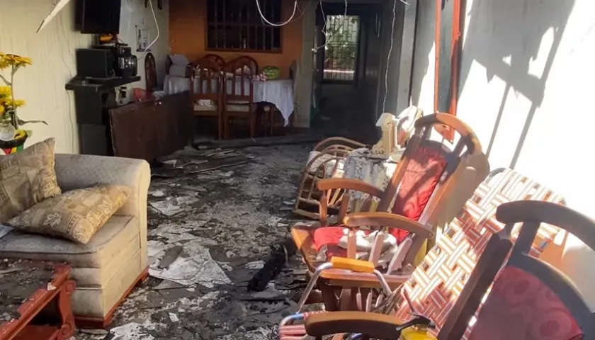 Así quedó la vivienda tras el incendio. 