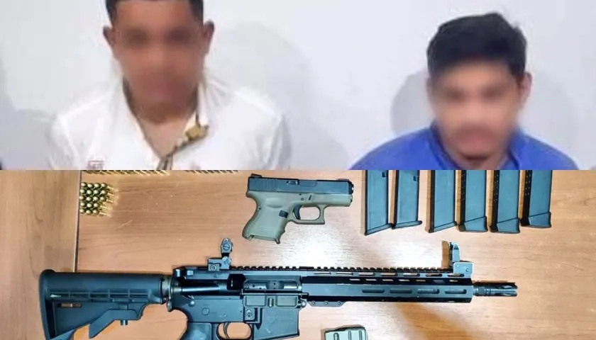 Los capturados y las armas incautadas.