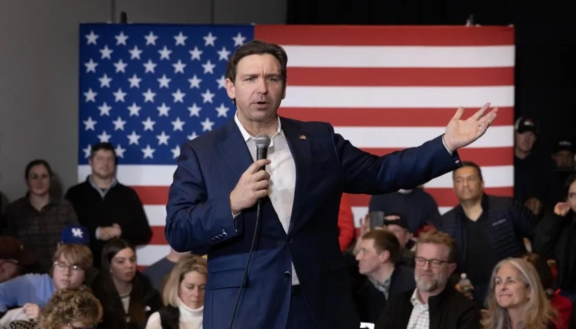 El gobernador de Florida, Ron DeSantis.