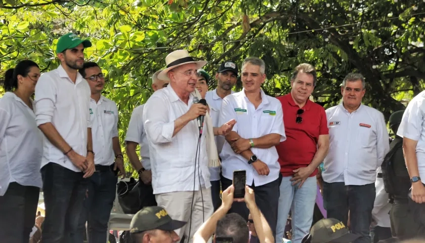 El expresidente Álvaro Uribe Vélez.