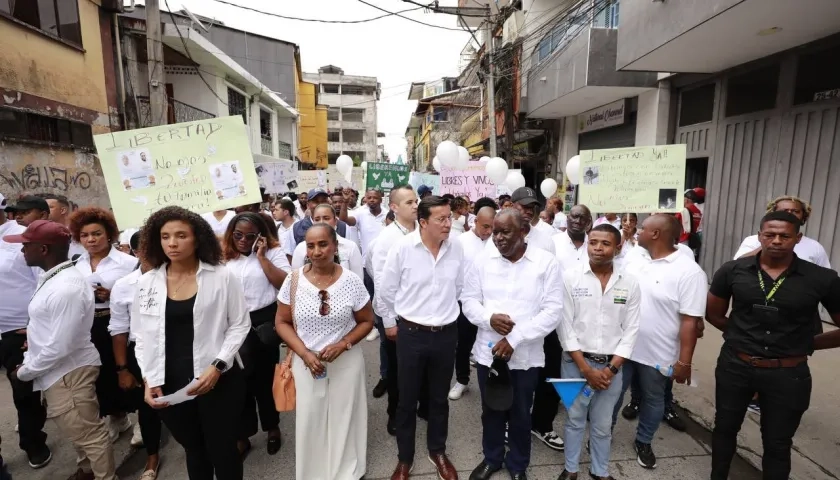 El Registrador Nacional Hernán Penagos, en la marcha de este jueves en Quibdó