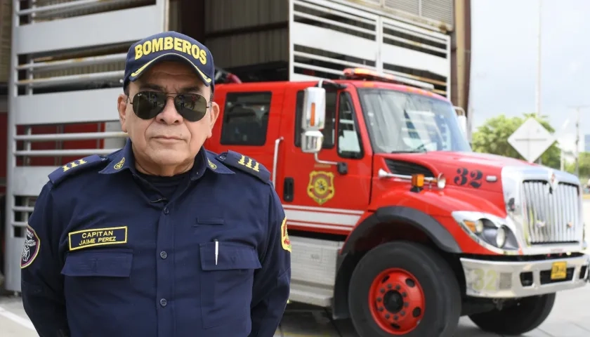 Capitán Jaime Pérez, comandante del Cuerpo de Bomberos.