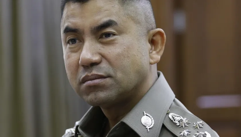 El subdirector de la Policía de Tailandia, Surachate Hakparn