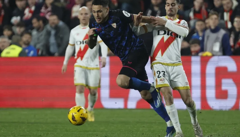 Lucas Ocampos durante el partido contra el Rayo Vallecano.