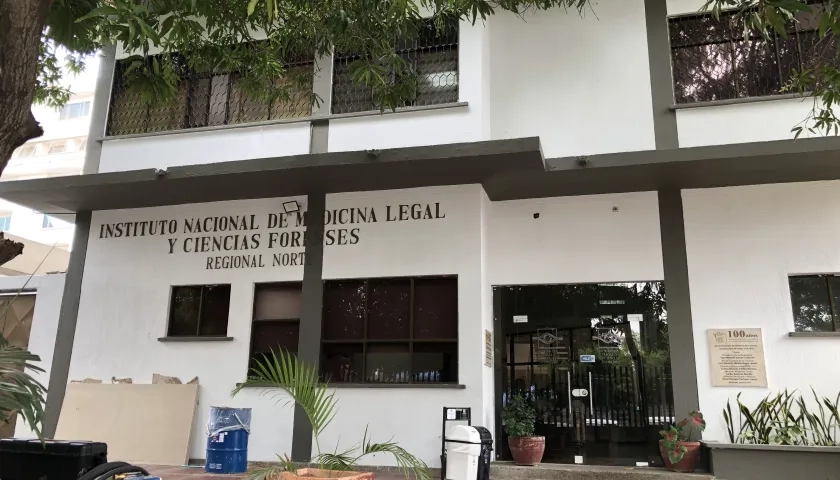 Fachada de Medicina Legal en Barranquilla.