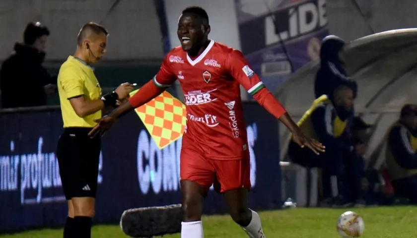 Cristian Martínez Borja celebrando el gol contra Junior.
