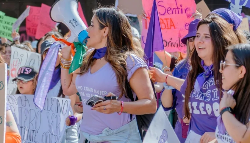 Marcha Día de la mujer.