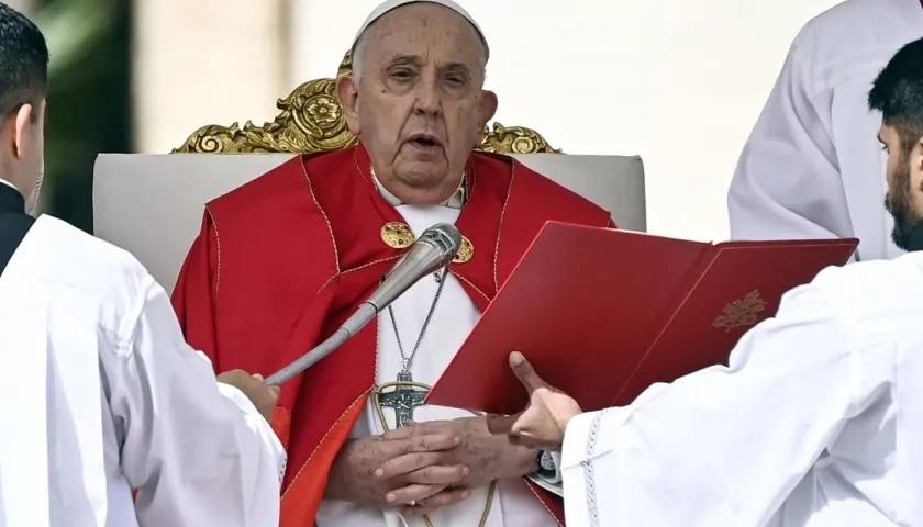 Hace más de tres semanas, el papa Francisco tuvo una gripe.