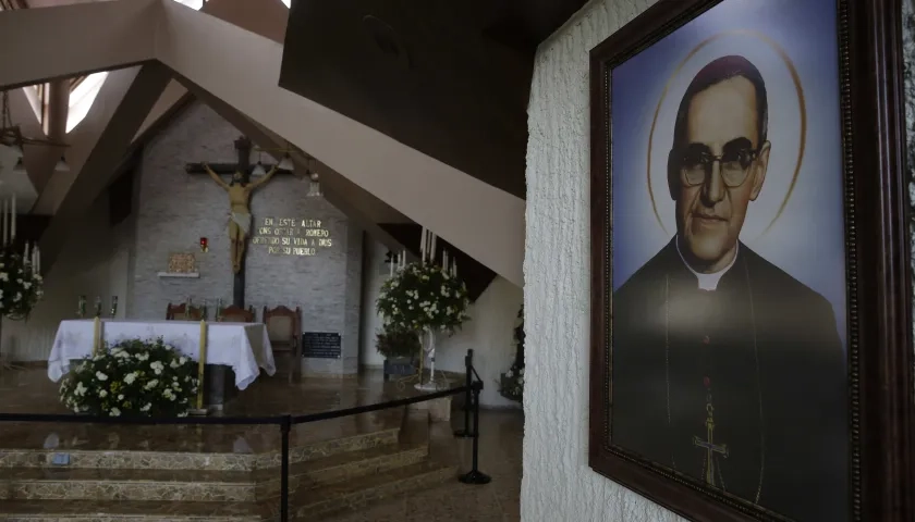 Vista de la capilla donde, en 1980, fue asesinado el monseñor Óscar Arnulfo Romero.