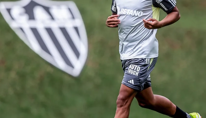 Brahian Palacios firmó contrato hasta 2027 con el Atlético Mineiro. 