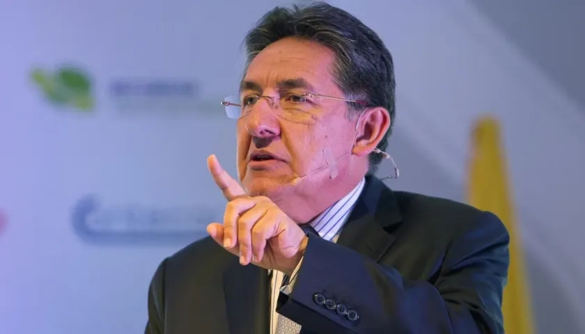 Néstor Humberto Martínez.