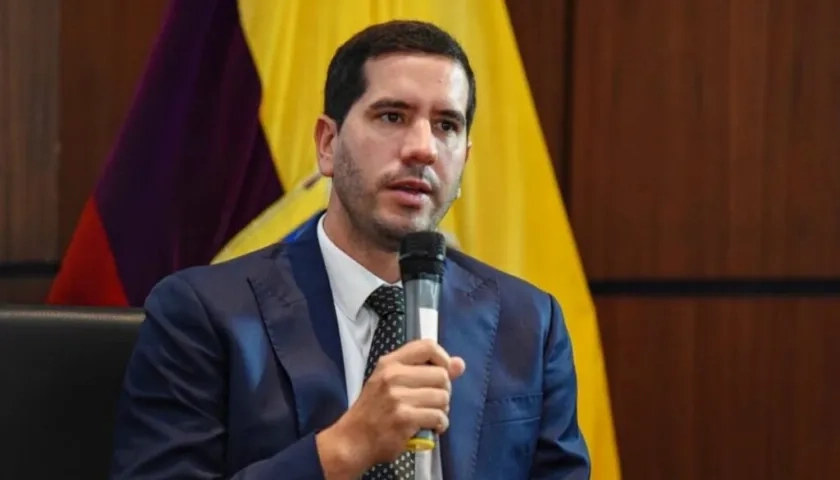 Roberto Luque, ministro de Minas de Ecuador