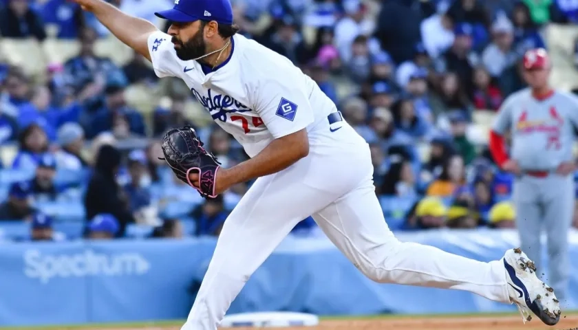 Nabil Crismatt ganó un juego con los Dodgers el pasado 31 de marzo. 