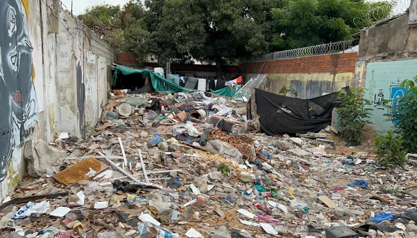 Lote abandonado en el barrio San José.