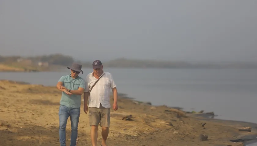 Expertos analizaron la calidad de la arena y del agua en las playas de Puerto Mocho