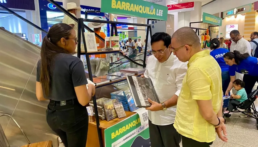 En la feria 'Barranquilla lee' participan parte libreros tradicionales, pequeñas editoriales y autores independientes