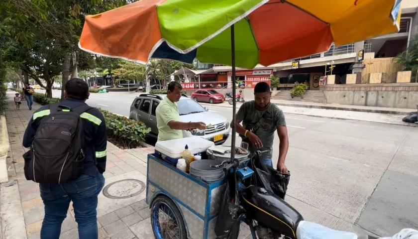 Puesto de comida callejera. 