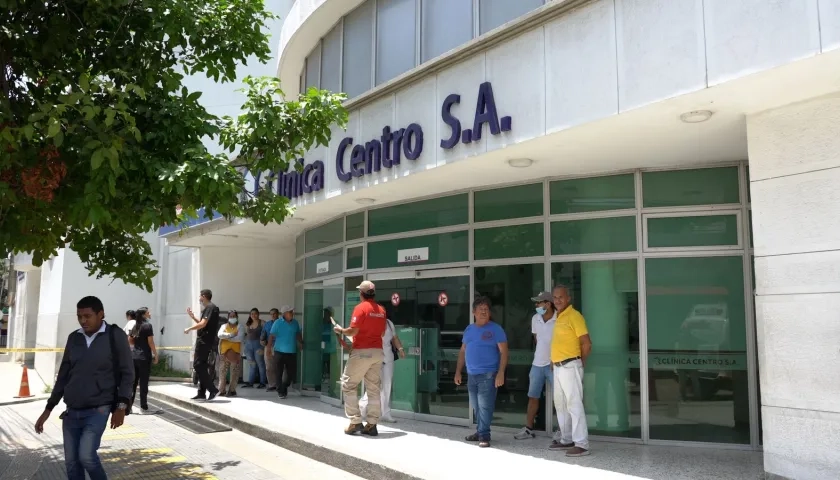 Verano visitó la Clínica Centro.