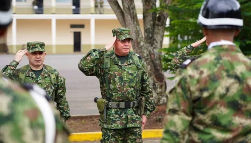 General Helder Giraldo, comandante de las FFMM.