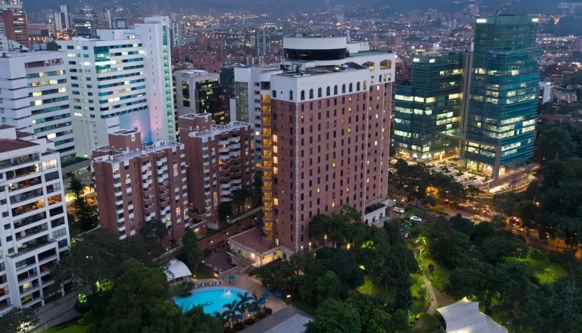 Empleados del hotel encontraron al extranjero.