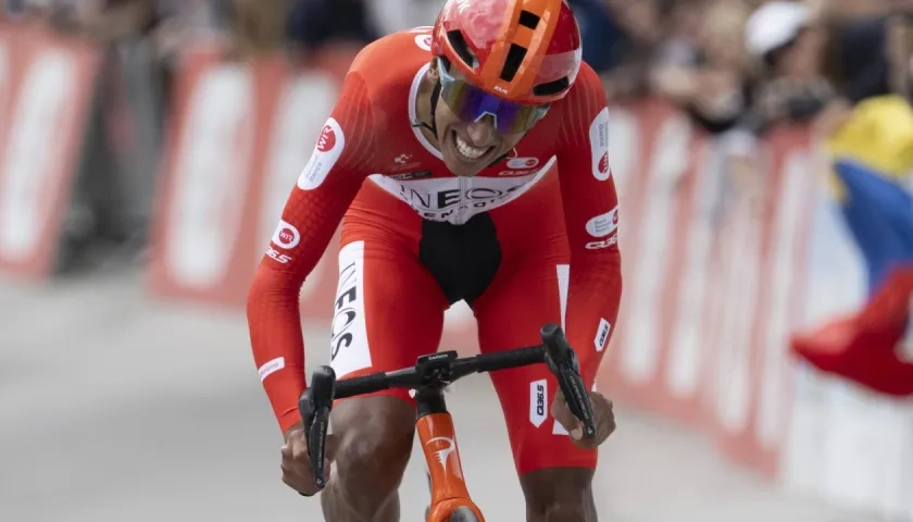 El colombiano Egan Bernal durante una etapa de la Vuelta a Suiza. 