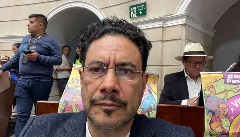 Senador Iván Cepeda.