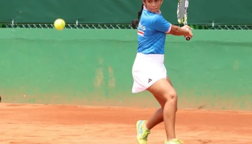 Daniela Franco, de tenis, una de las disciplinas incluidas.