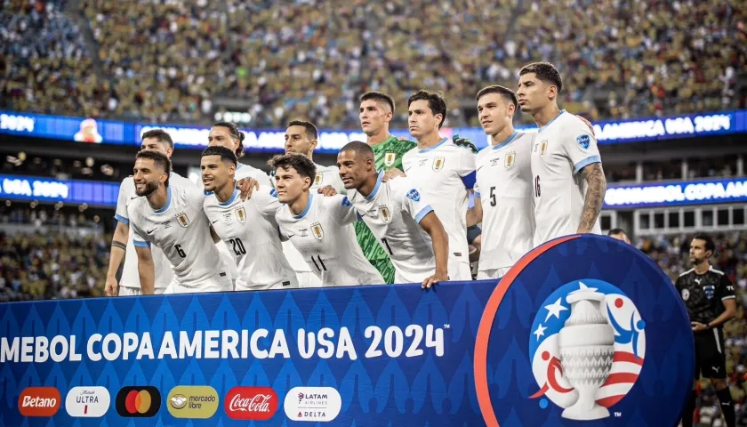 Selección Uruguay que enfrentó a Colombia en la semifinal. 