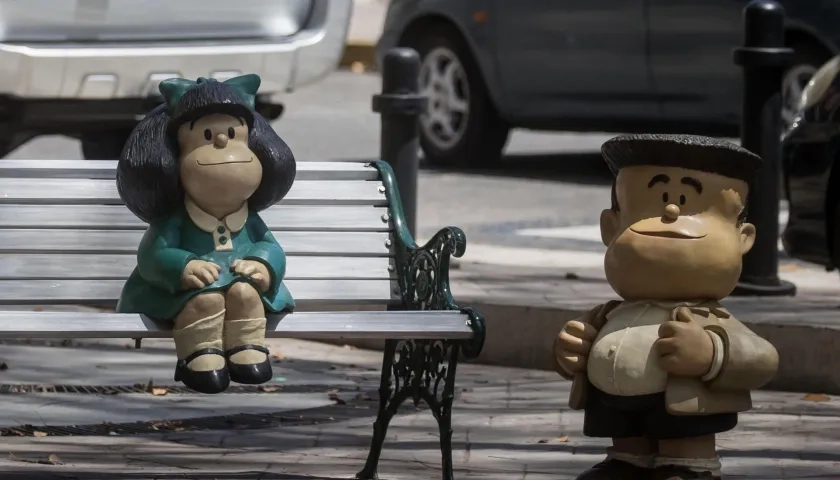 Imagen de una escultura de Mafalda.