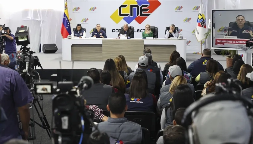 Integrantes del Consejo Nacional Electoral (CNE) de Venezuela.