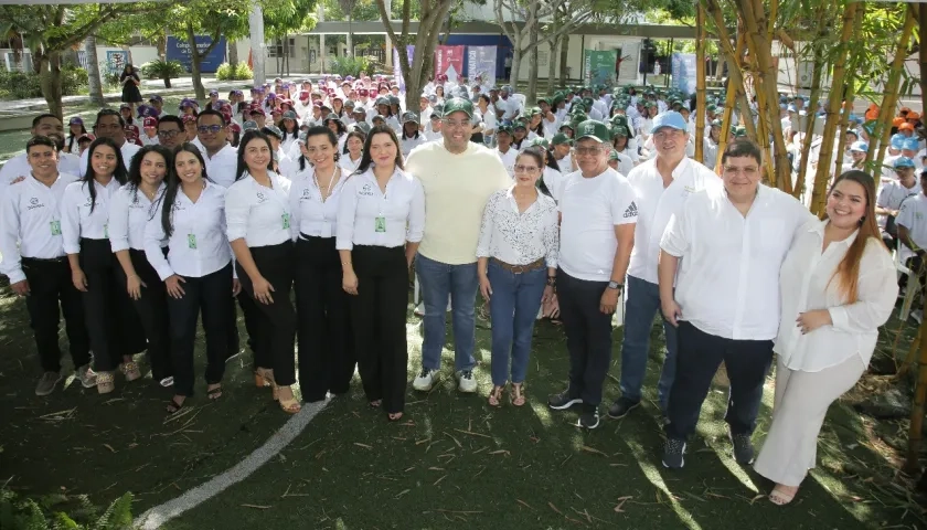 Estudiantes de la Escuela Regional de Liderazgo Ambiental.