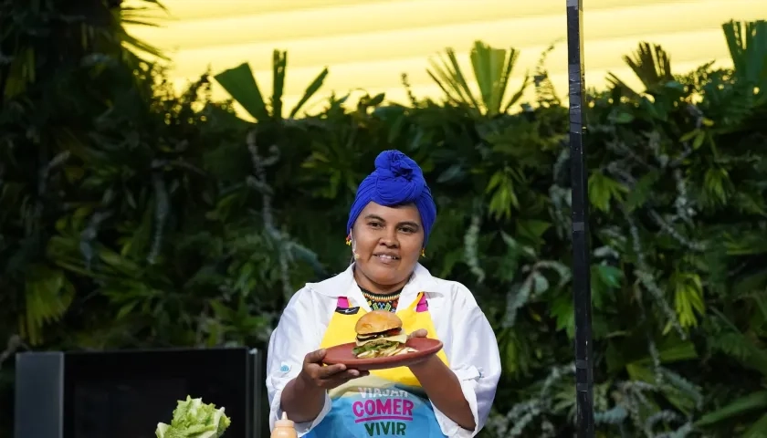 María Rúa presentó en Sabor Barranquilla sus hamburguesas de proteína de guandú.