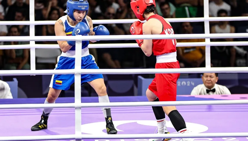 La colombiana Yeni Arias durante su combate contra la surcoreana Aeji Im.