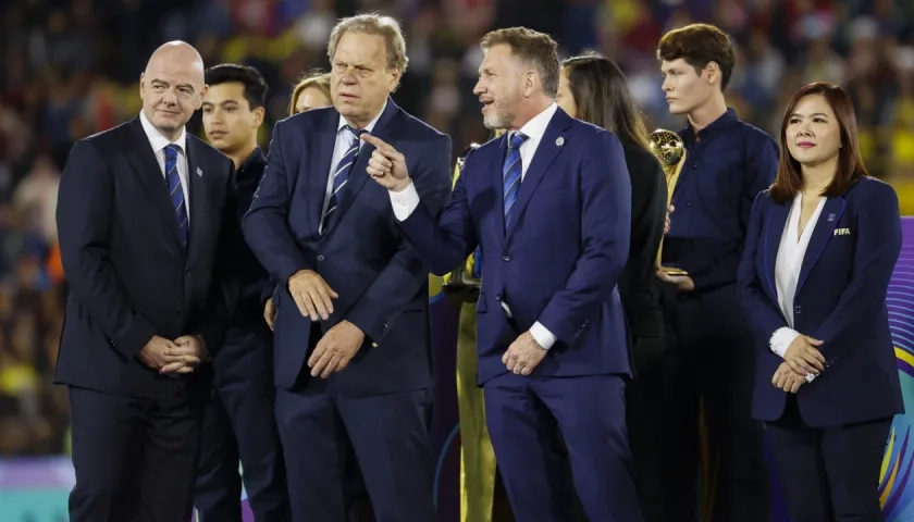 Gianni Infantino, Ramón Jesurun y Alejandro Domínguez.