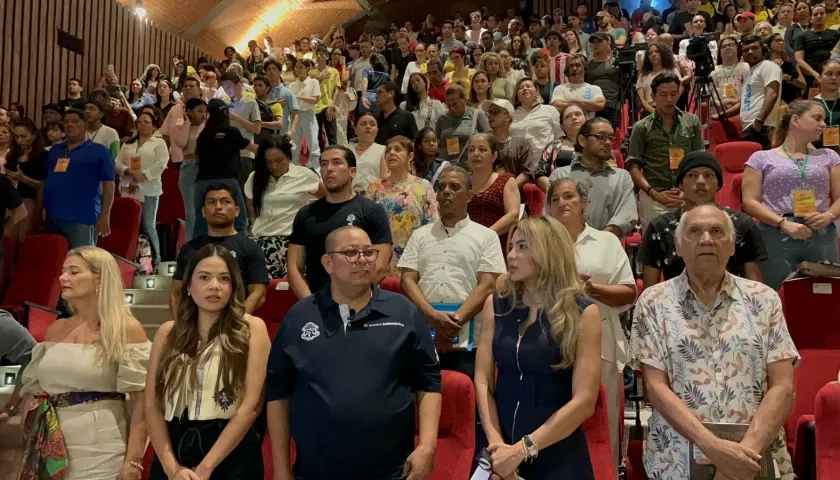 Secretario de Cultura de Barranquilla, Juan Carlos Ospino, con la Gerente de Ciudad Ana María Aljure.