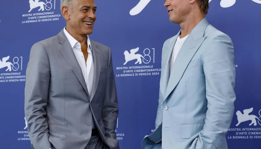 Los famosos posan en una sesión fotográfica del Festival Internacional de Cine de Venecia.