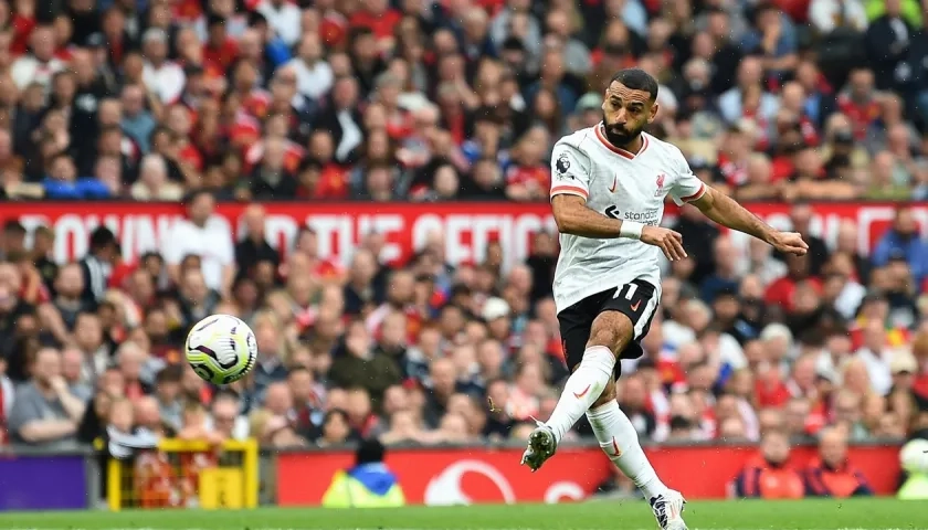 Mohamed Salah marcó este domingo un gol en la victoria sobre Manchester United.