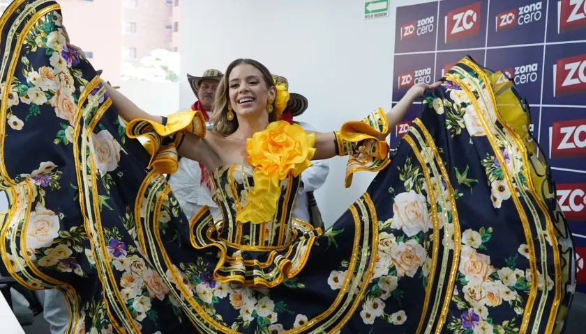 La Reina Tatiana en las instalaciones de Zona cero.