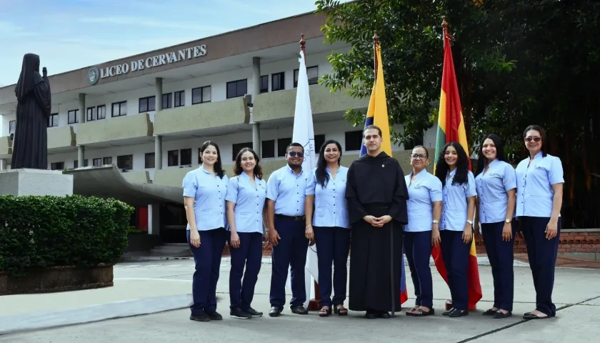 Personal del Liceo de Cervantes.